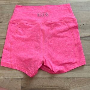 Flow shorts